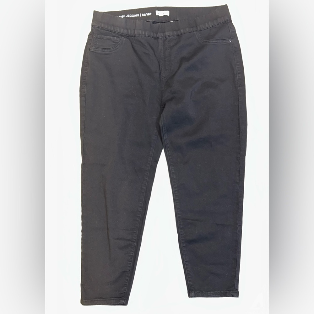 Avenue Denim black high rise jegging 14/16